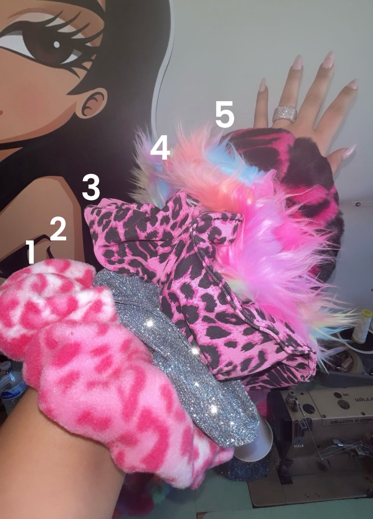 SCRUNCHIES - Adriana Sahar