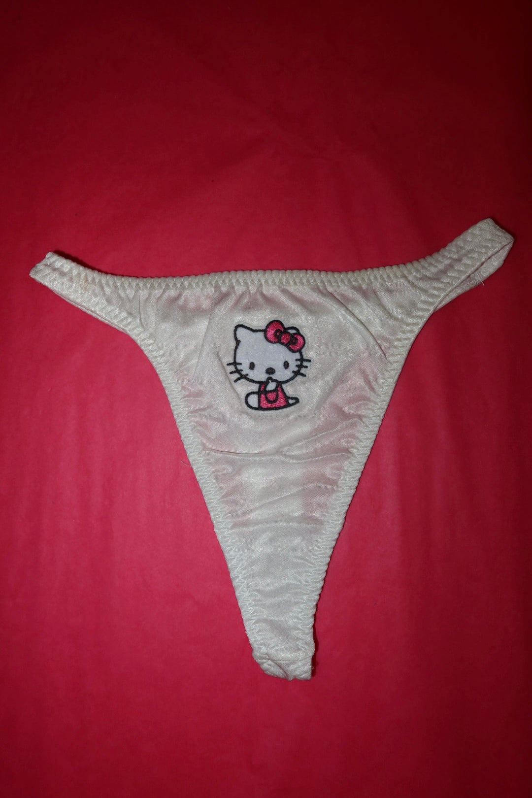 HELLO KITTY THONG