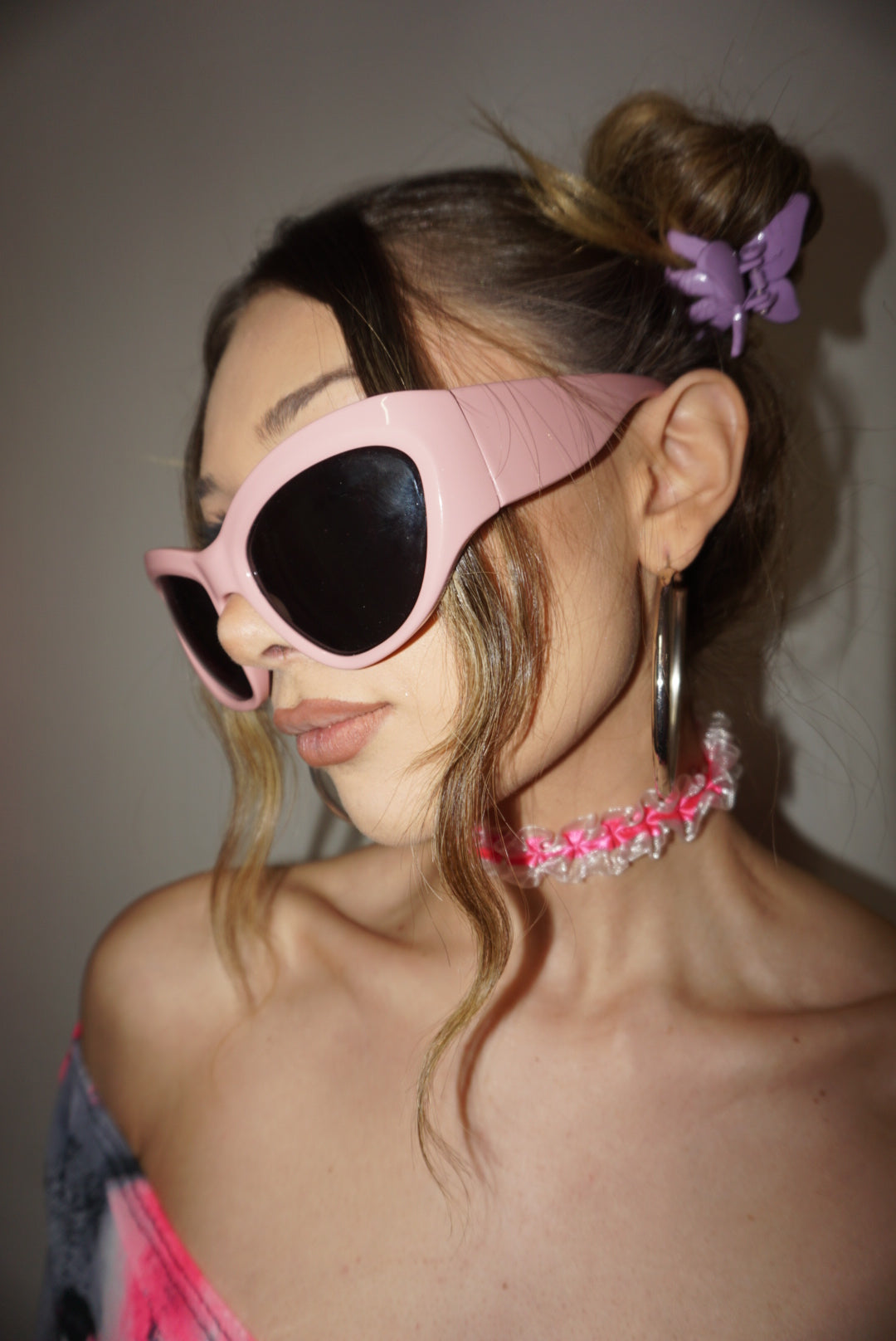 HOT SHADES