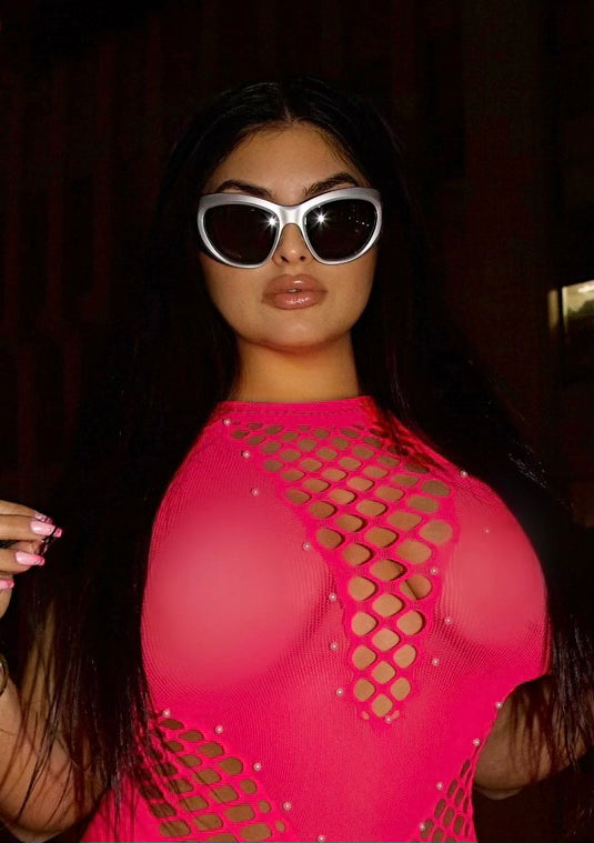 HOT SHADES