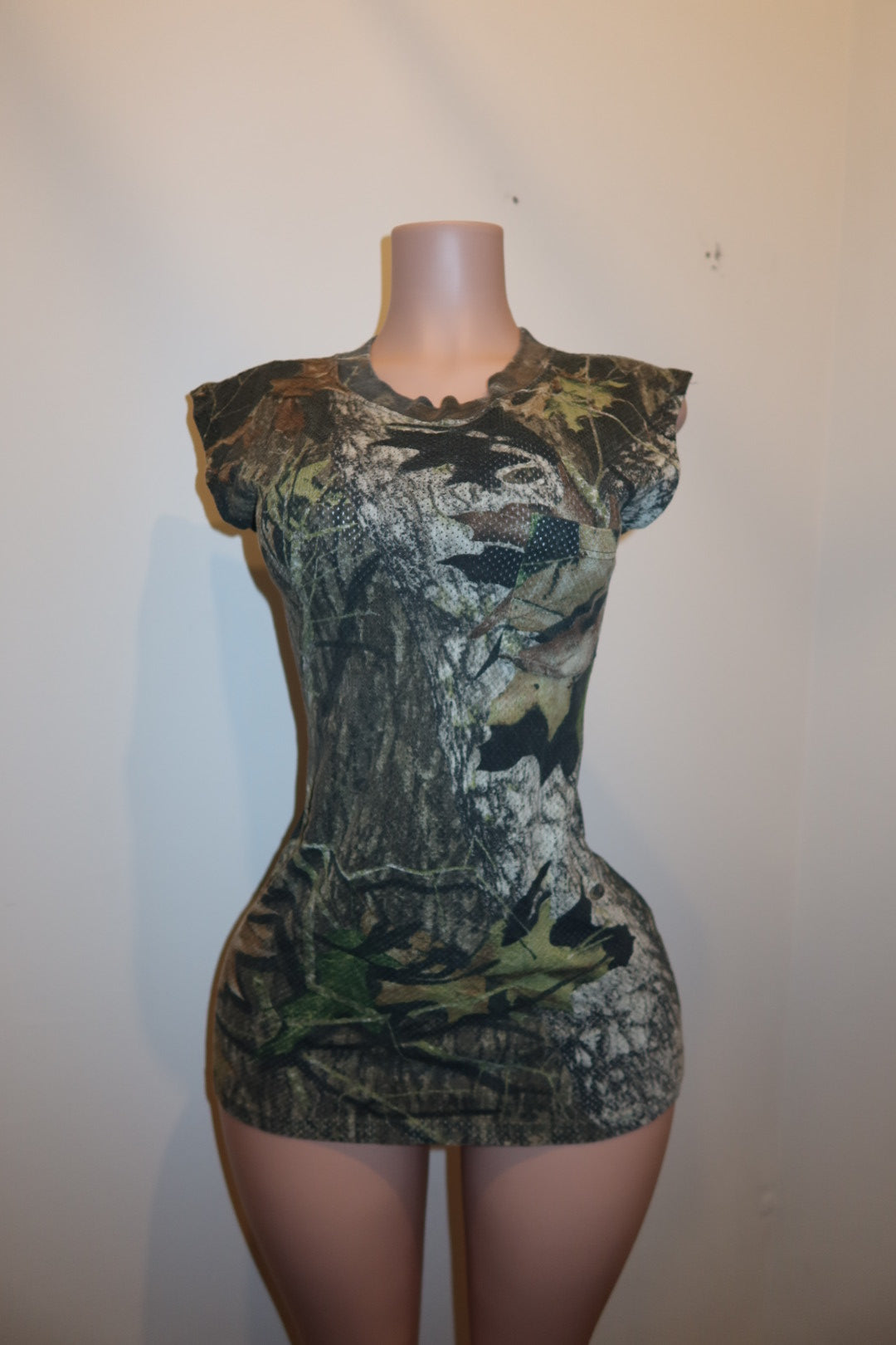 REAL TREE DRESS - Adriana Sahar