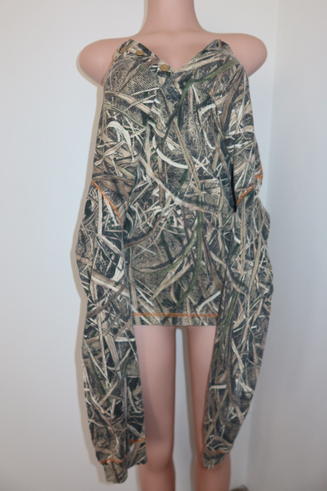 REAL TREE DRESS - Adriana Sahar