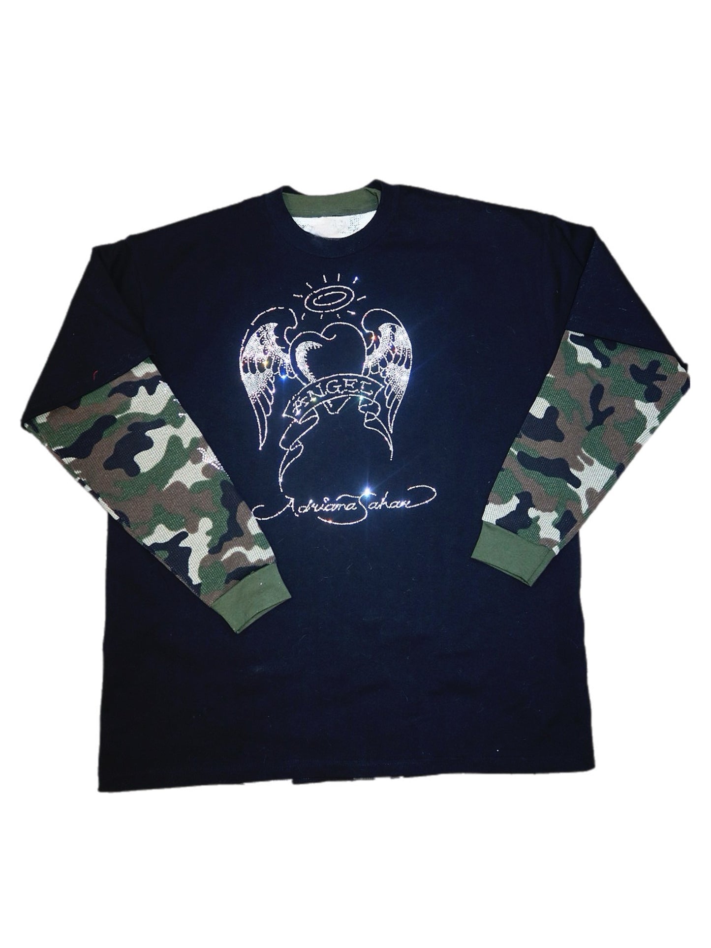CAMO MERCH - Adriana Sahar