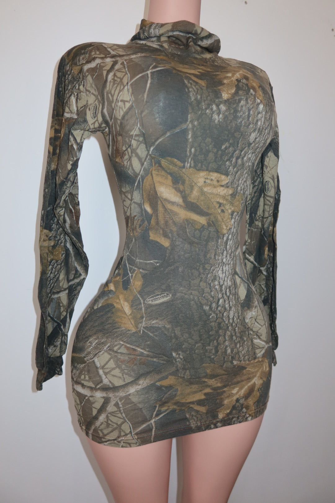 TURTLE NECK REAL TREE