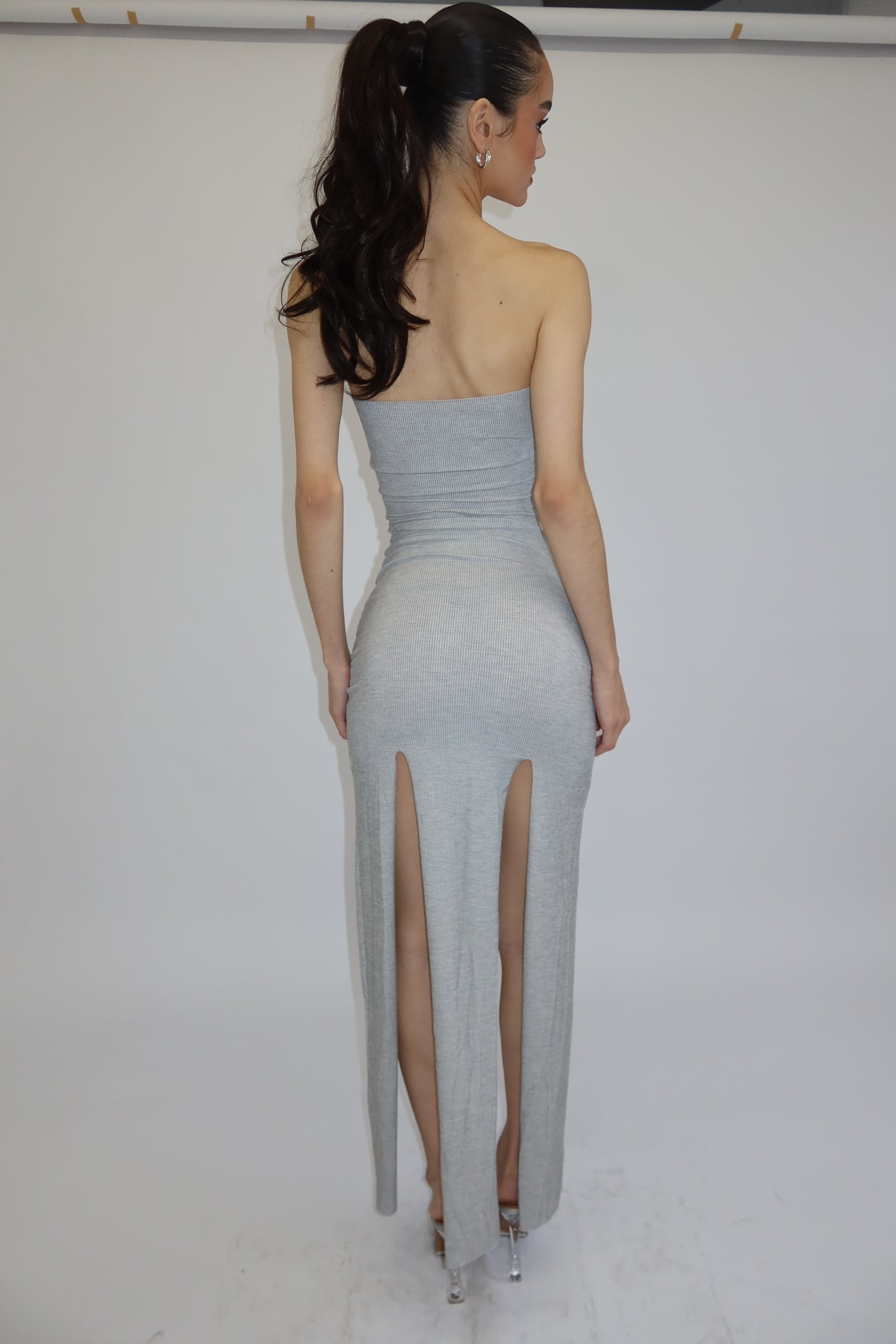 HEATHER GREY - Adriana Sahar