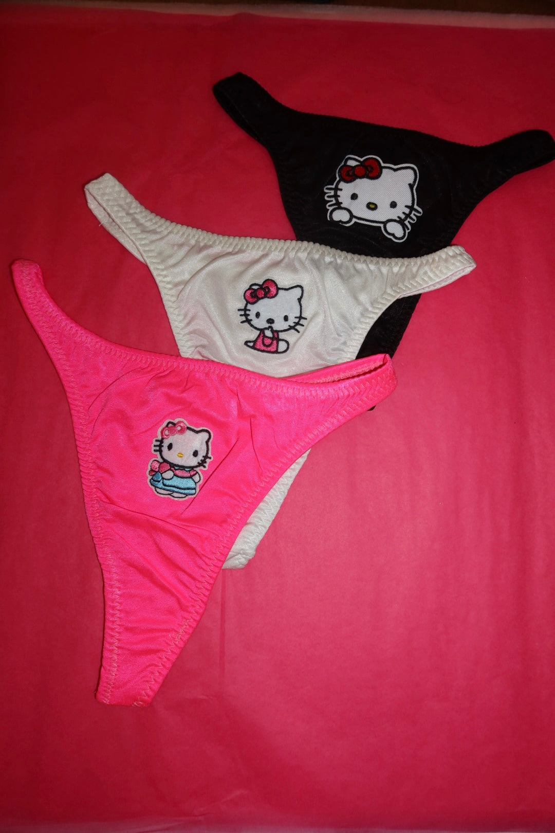 HELLO KITTY THONG