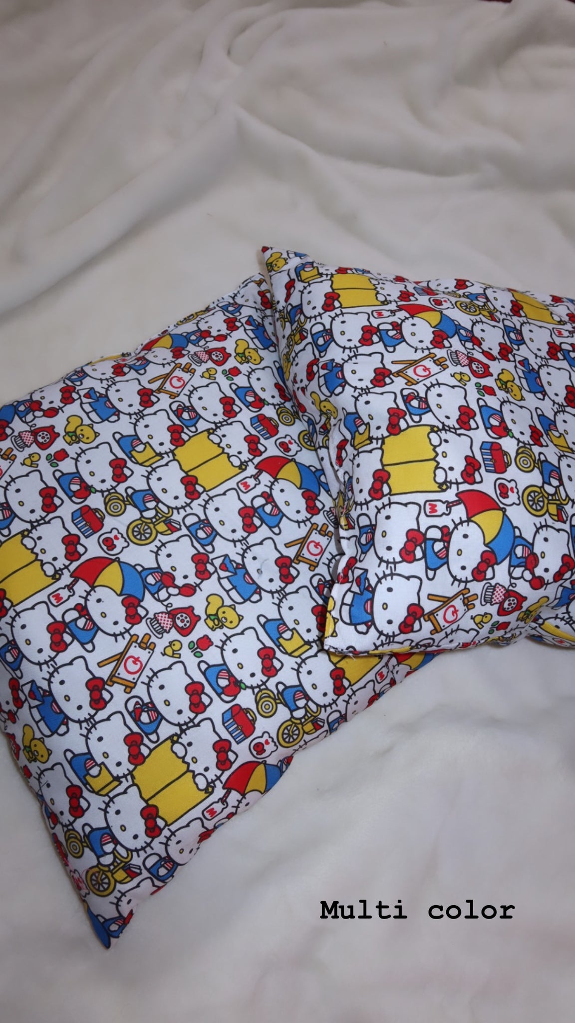 HELLO KITTY PILLOWS