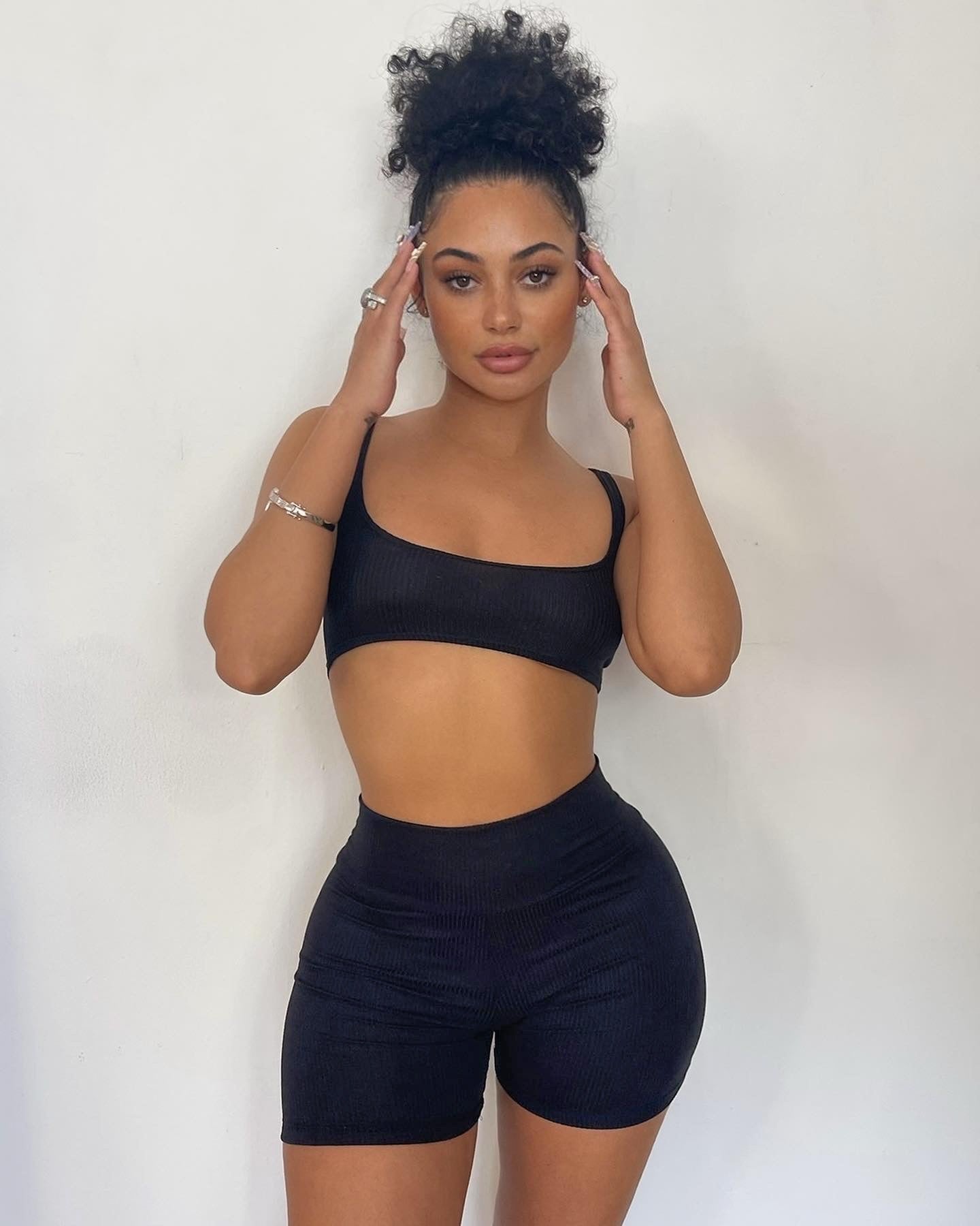 Ribbed Stretch Feels Like Sex Set - Adriana Sahar