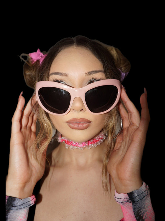 HOT SHADES